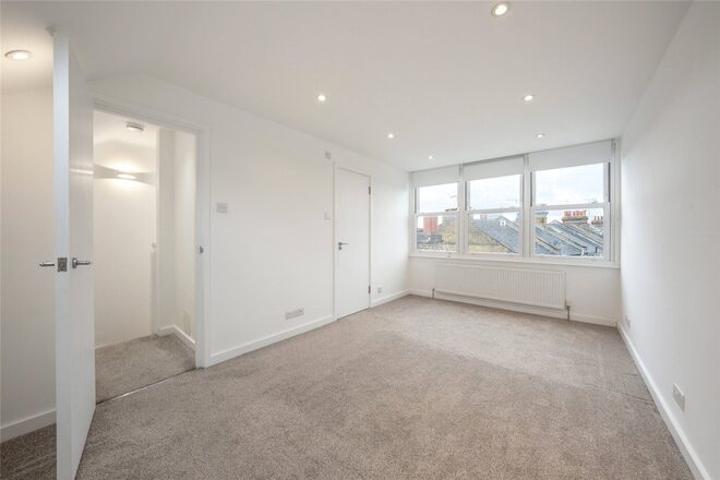 Saltram Crescent, London, W9