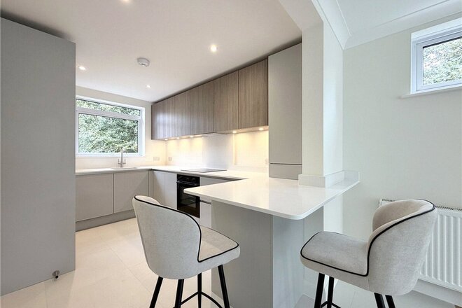 Branksome Wood Road, Dorset, BH4