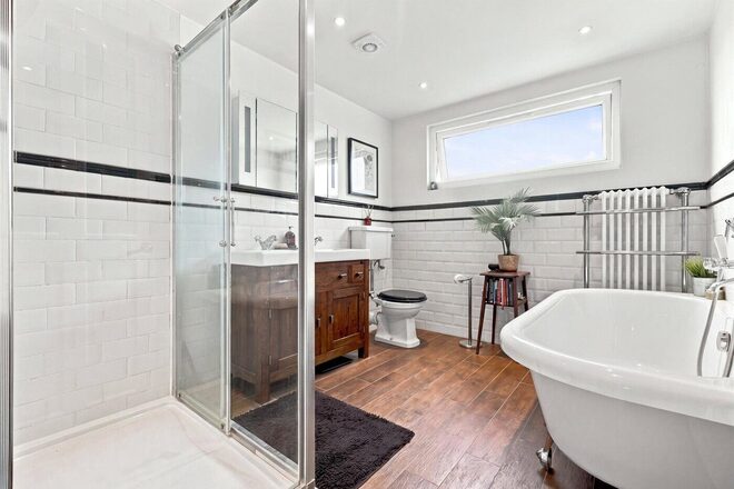Kersley Road, London, N16