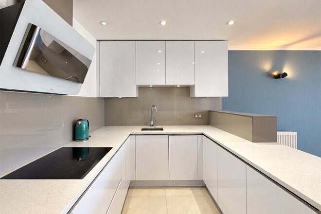 Rotherhithe Street, London, SE16