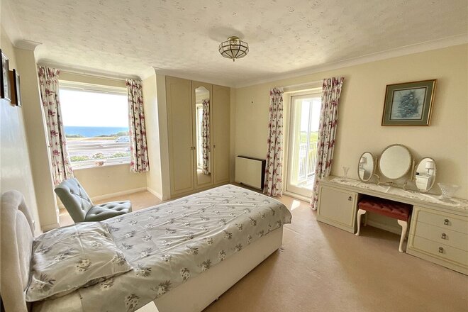Wharncliffe Road, Dorset, BH23