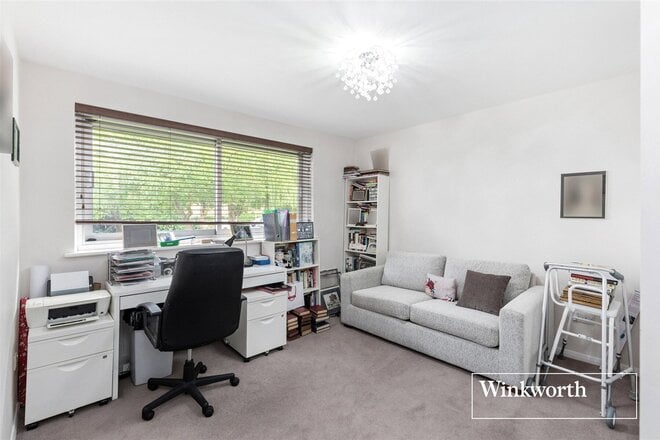 Station Road, New Barnet, EN5