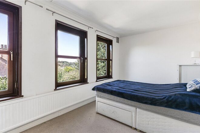 Wolseley Road, London, N8