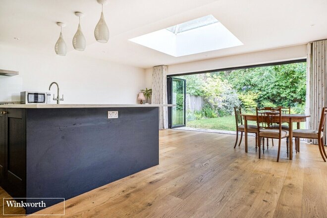 Dorchester Road, Hampshire, RG27