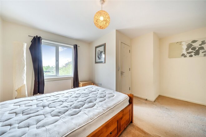 Quarles Park Road, Romford, RM6