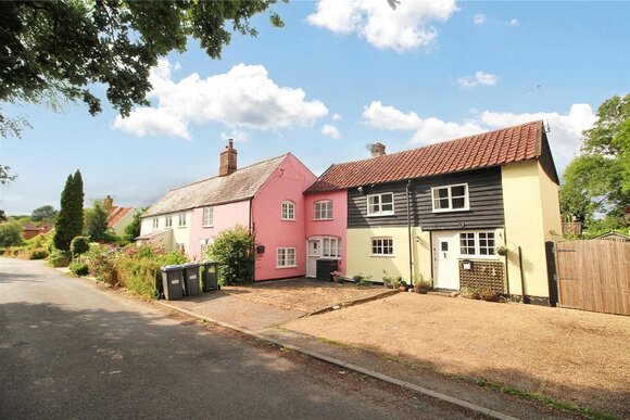 Bridge Street, Halesworth, IP19