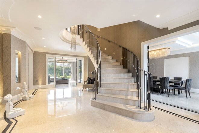 Monks Road, Virginia Water, GU25