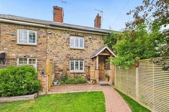 Penstone, Crediton, EX17