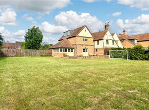 Denham Lane, Gerrards Cross, SL9