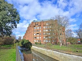 Riverdale House, Lewisham, SE13