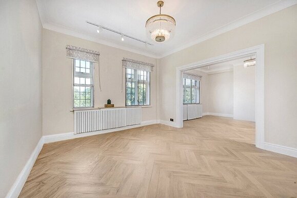 Wellington Court, St John's Wood, NW8