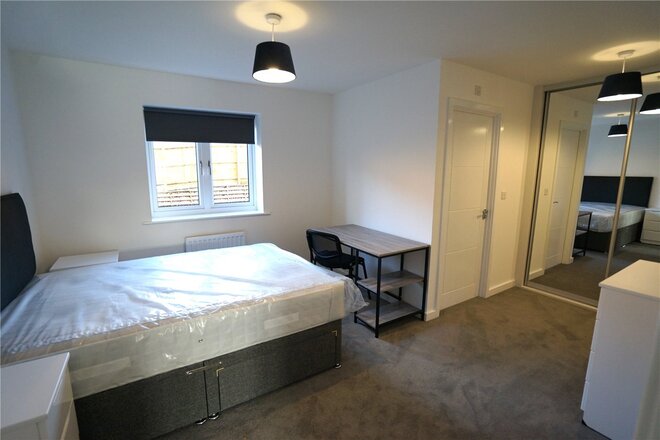 Poppy Close, Bristol, BS34
