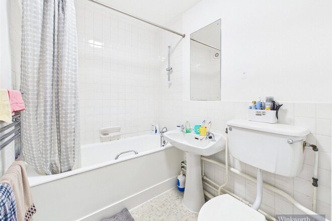 Lovelace Road, Surbiton, KT6