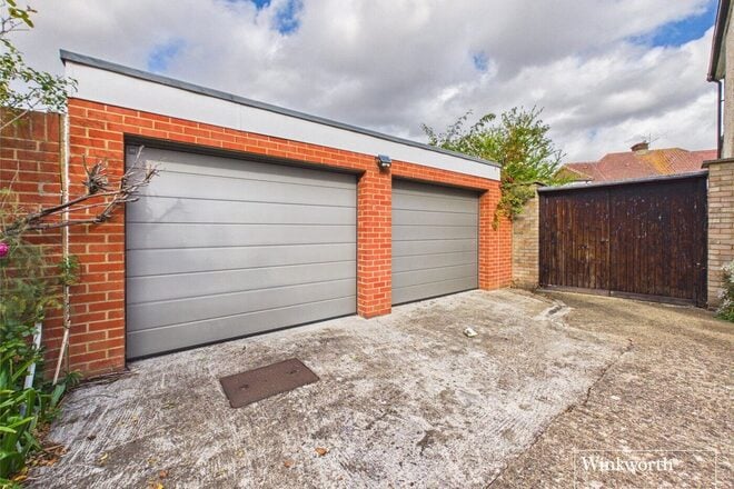 Old Kenton Lane, Kingsbury, NW9