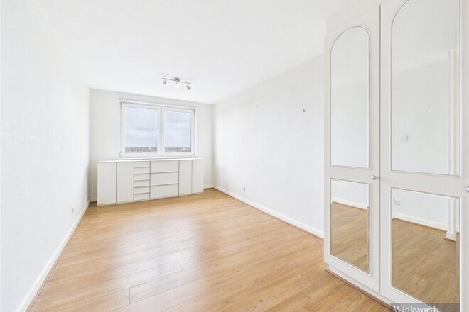 Eaton Drive, Kingston upon Thames, KT2