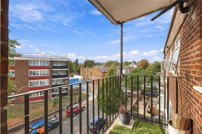 West Green Road, London, N15
