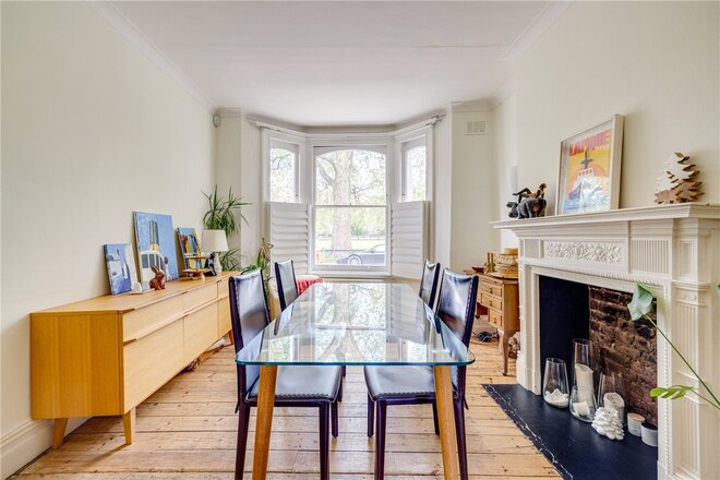 Favart Road, London, SW6