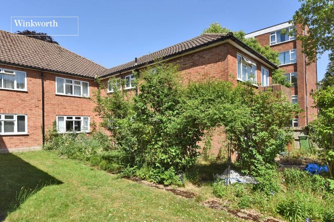 Beddington Gardens, Wallington, SM6