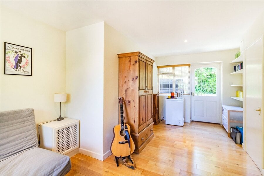 Study/Bedroom 5