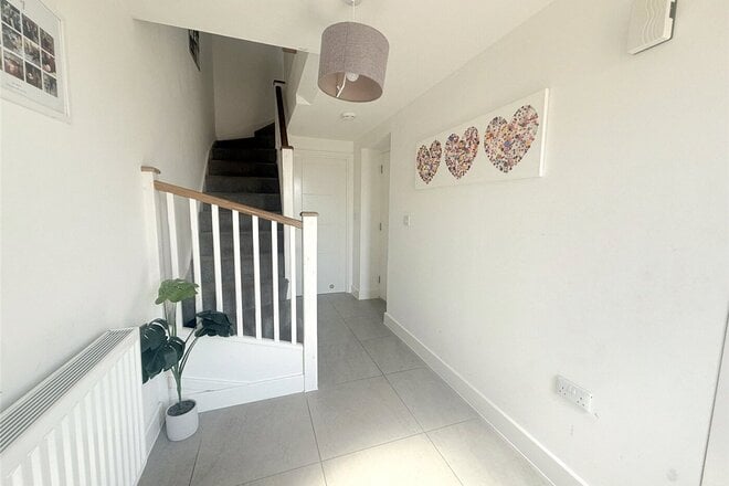 Yeo Crescent, Devon, EX17