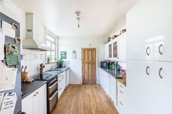 Bickersteth Road, London, SW17