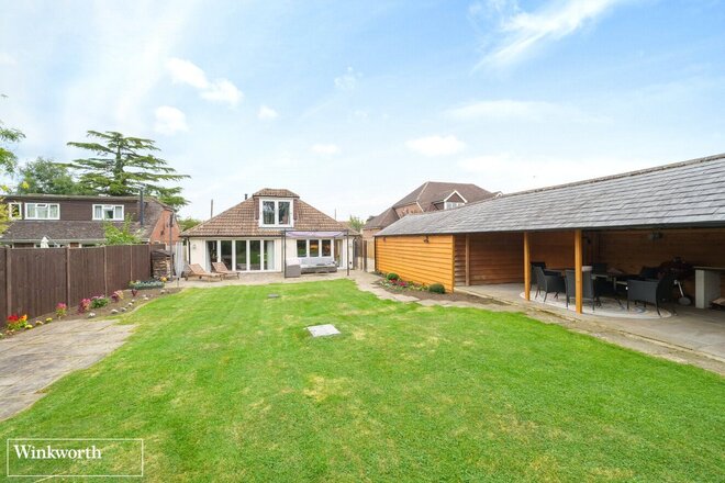 Byfleet Avenue, Basingstoke, RG24