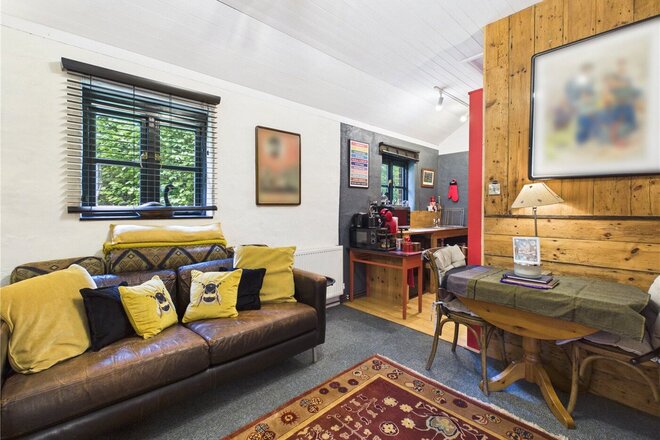 Barton Cottage, Exeter, EX2