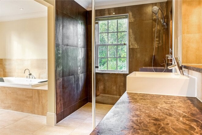 Callow Hill, Surrey, GU25