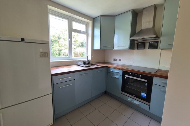 Claremont Avenue, New Malden, KT3