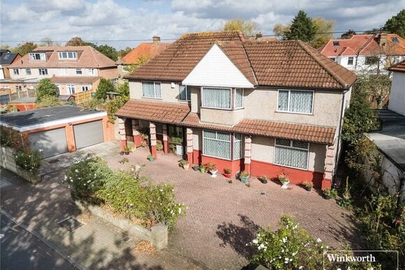 Old Kenton Lane, Kingsbury, NW9