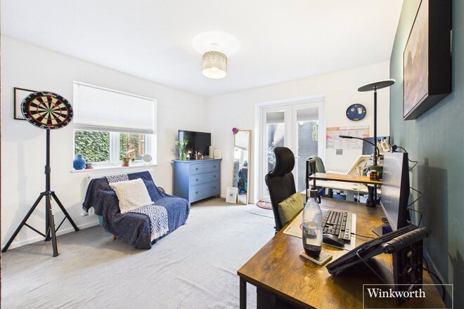 Remias Road, Hendon, NW4