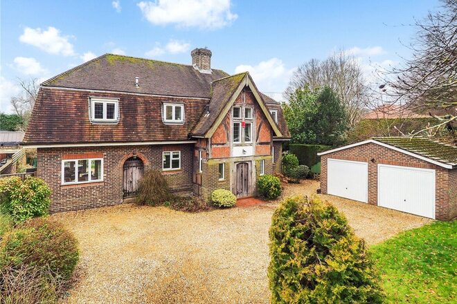 Harestock Road, Hampshire, SO22