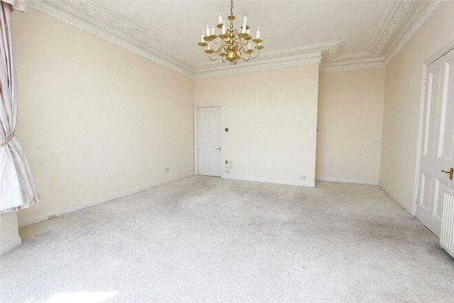 The Leas, Essex, SS0