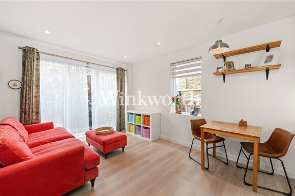 Apple Tree Road, London, N17
