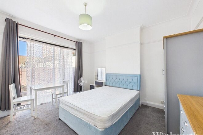 Culmington Road, London, W13