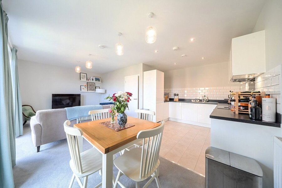 Kitchen/Reception