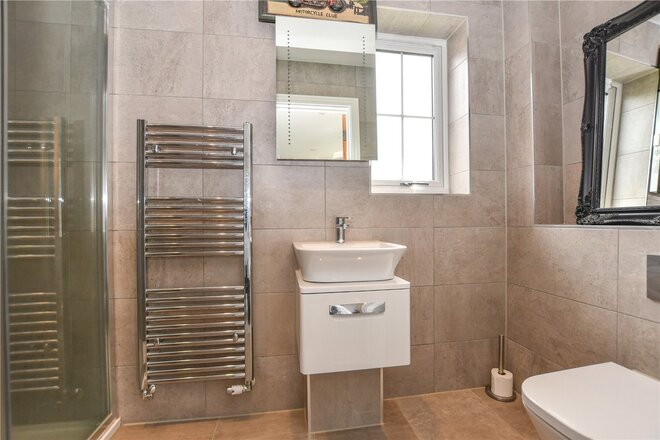Woodfield Place, Bracknell, RG42