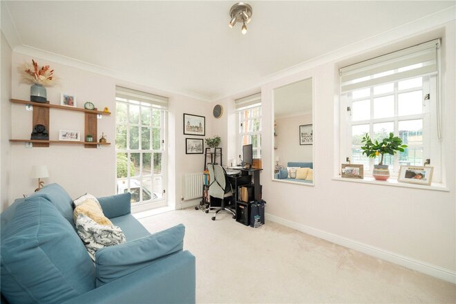 Mayfield Mansions, London, SW15