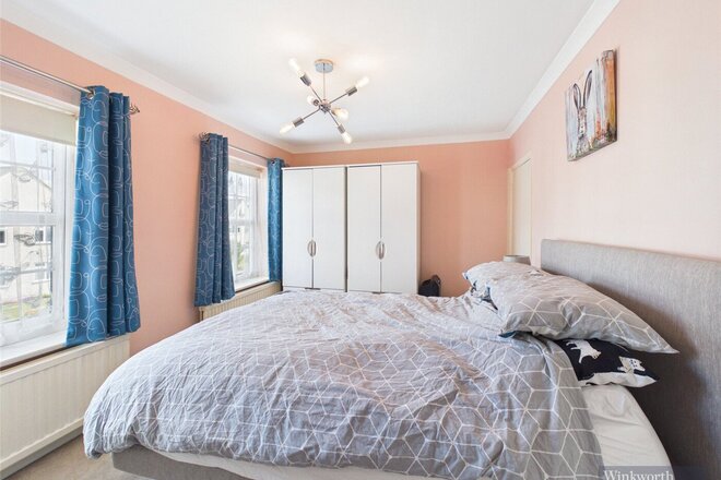 Clayton Road, Chessington, KT9