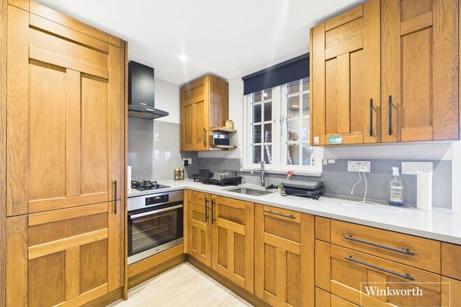 Highmeadow Crescent, London, NW9