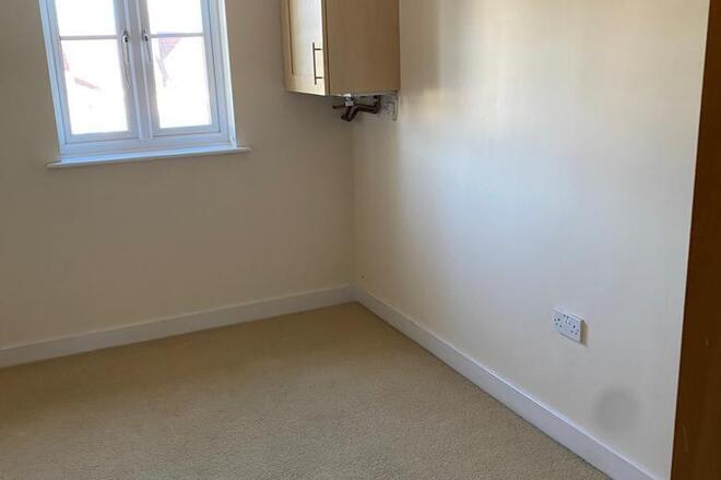 Bartholomews Square, Bristol, BS7