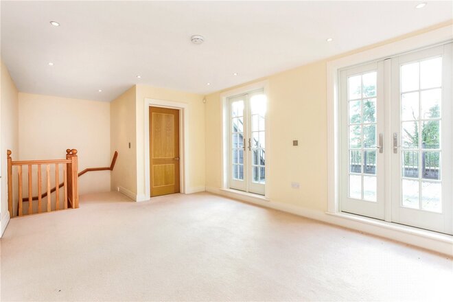 Callow Hill, Surrey, GU25
