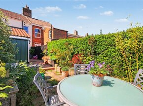 London Road, Suffolk, NR34