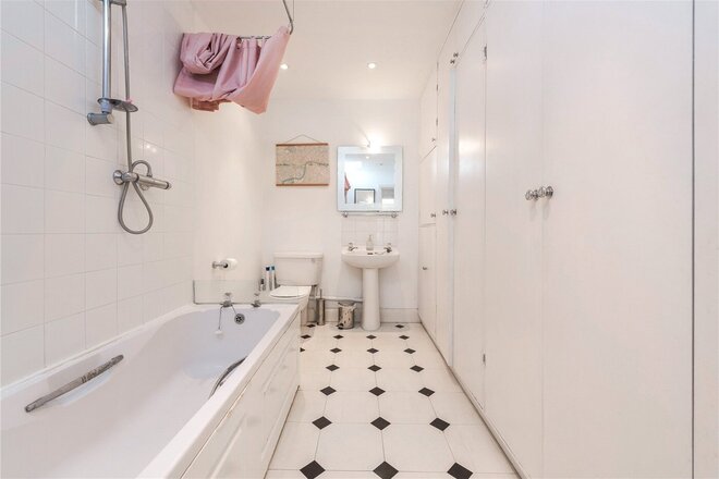 Foulser Road, London, SW17