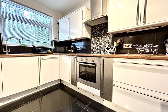 Branksome Wood Road, Bournemouth, BH4