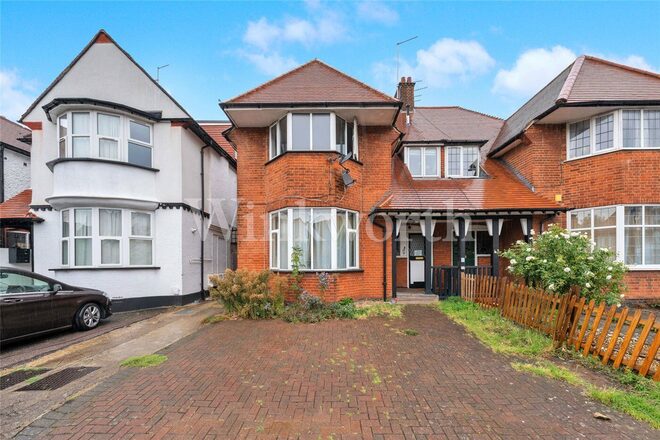 Golders Green Crescent, London, NW11