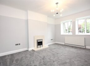 Gloucester Court, Kew Gardens, TW9