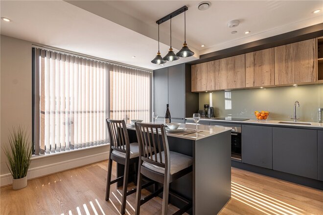 Bond House, Reading, RG1