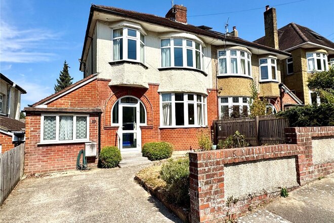 Queensberry Road, Wiltshire, SP1