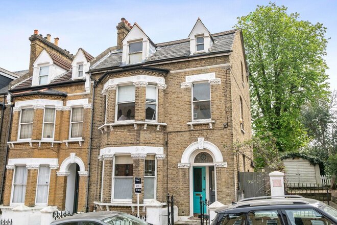 Waldegrave Road, London, SE19